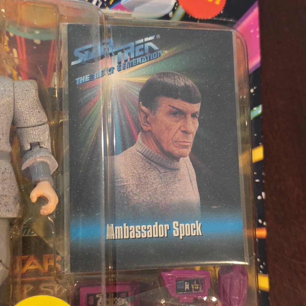 Star Trek  The Next Generation Ambassador Spock Action Figure Plus Card - Picture 3 of 5